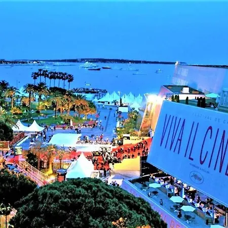 Yellow Design Plages & Hyper Centre Juan-les-pins * アンティーブ