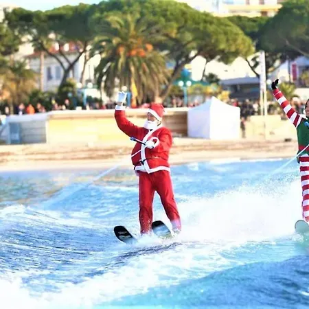 アパート Yellow Design Plages & Hyper Centre Juan-les-pins アンティーブ